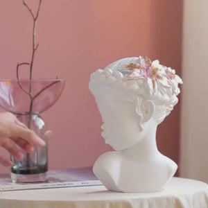 Summer Girl: White Girls Figurines, Decorative Sculptures For Home